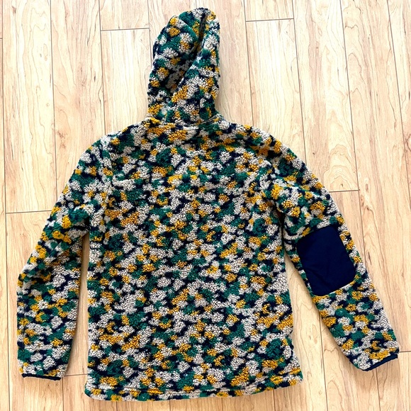 COPY - The North Face Women’s Floral Printed Campshire Pullover Hoodie - Picture 2 of 3